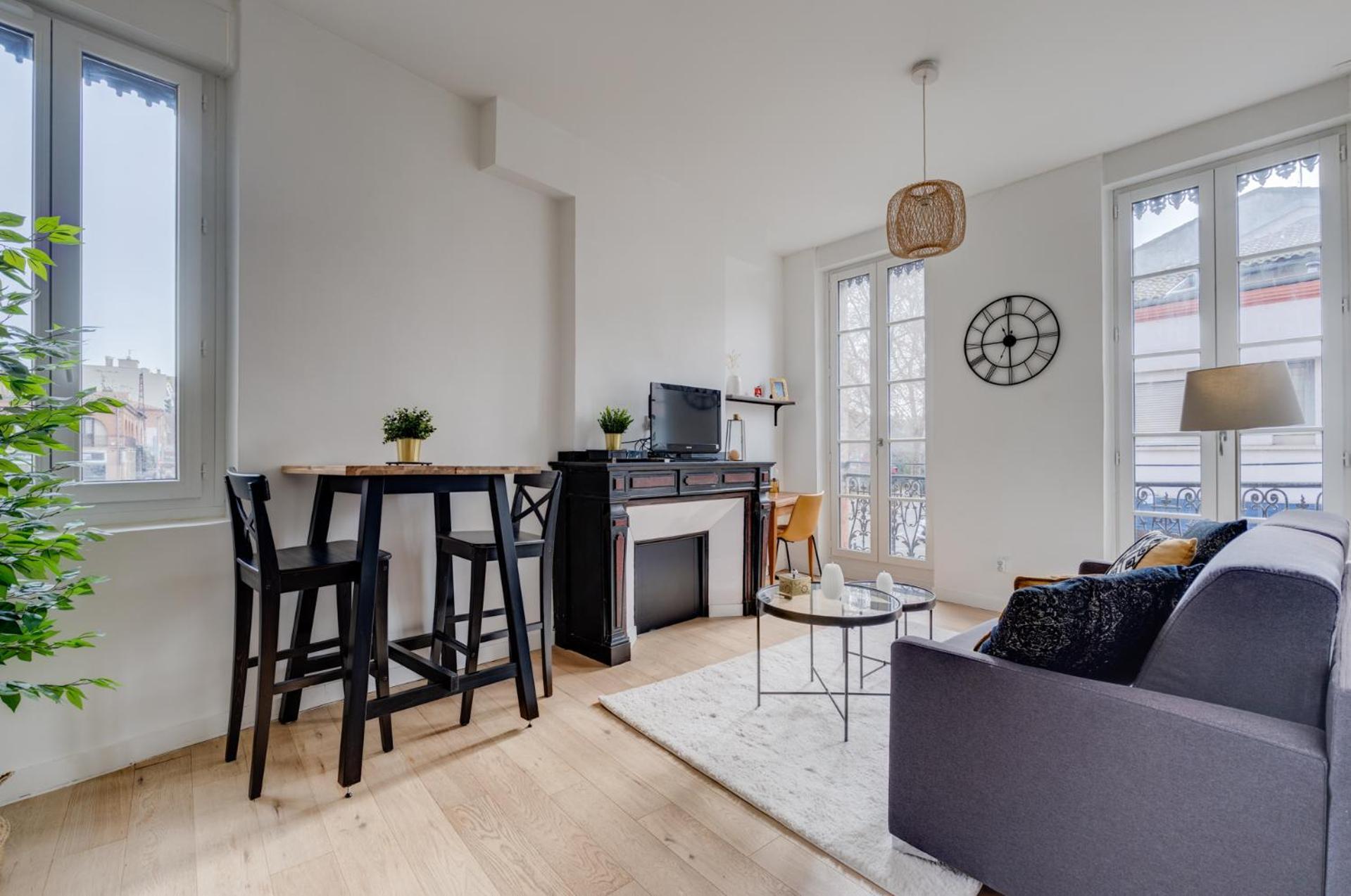 Studio Chic Et Lumineux, Garage, Wifi, Clim Toulouse Bagian luar foto